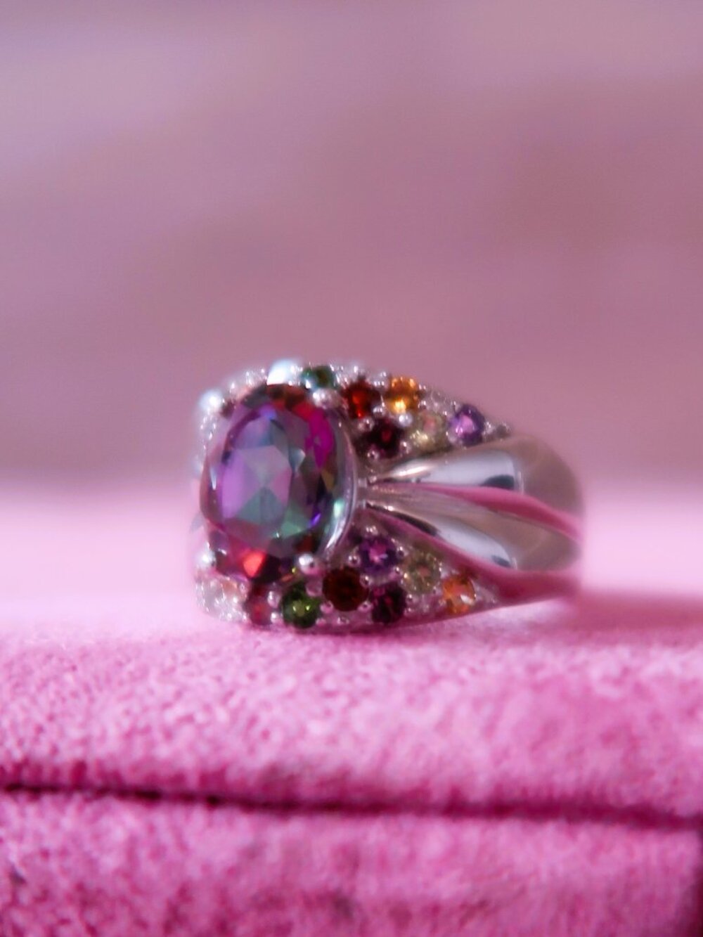 Stare at my Gemstone Rainbow Mystic Topaz Silver Sterling Stamped 925 Ring - Picture 3 of 14